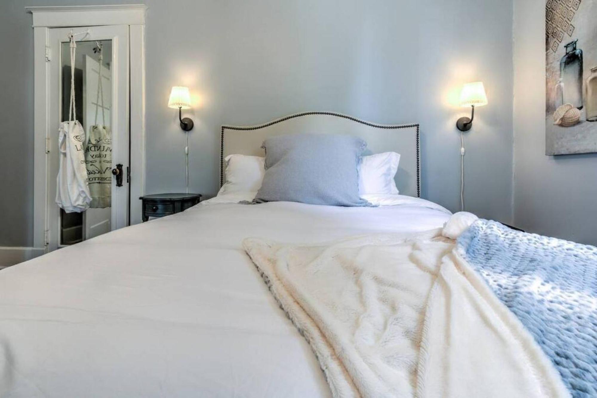 Elegant Colonial With Lovely Details And Character 孟菲斯 外观 照片