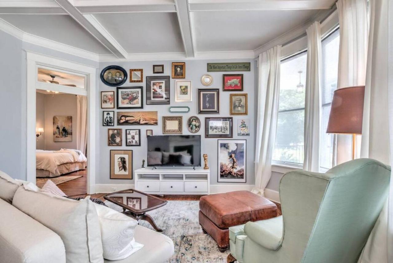 Elegant Colonial With Lovely Details And Character 孟菲斯 外观 照片